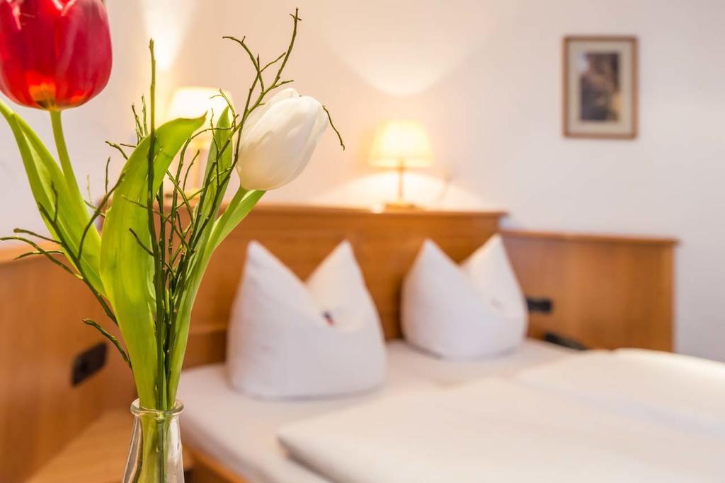 Metzgerei Gasthof Oberhauser - Hotel Zur Post 艾格灵 外观 照片
