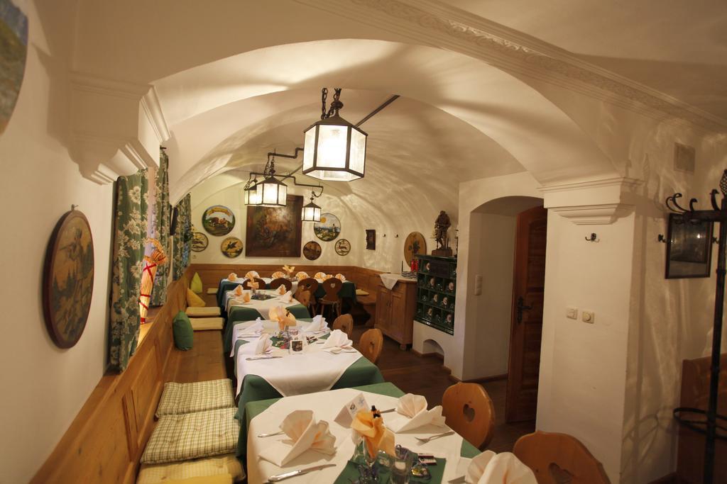 Metzgerei Gasthof Oberhauser - Hotel Zur Post 艾格灵 外观 照片